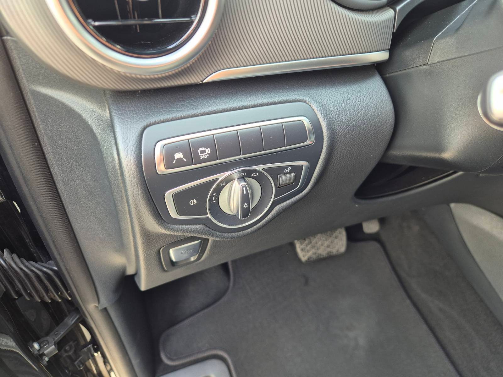 2017 Mercedes-Benz V-klasa — fotografija 24