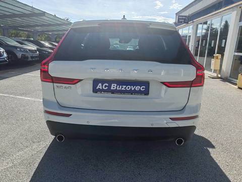 2020 Volvo XC60 — sličica 4