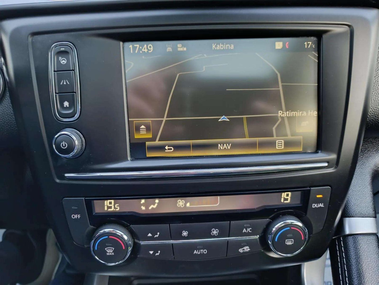 2017 Renault Kadjar — fotografija 25