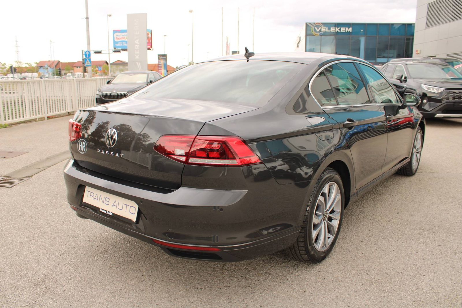 2022 Volkswagen Passat — fotografija 5