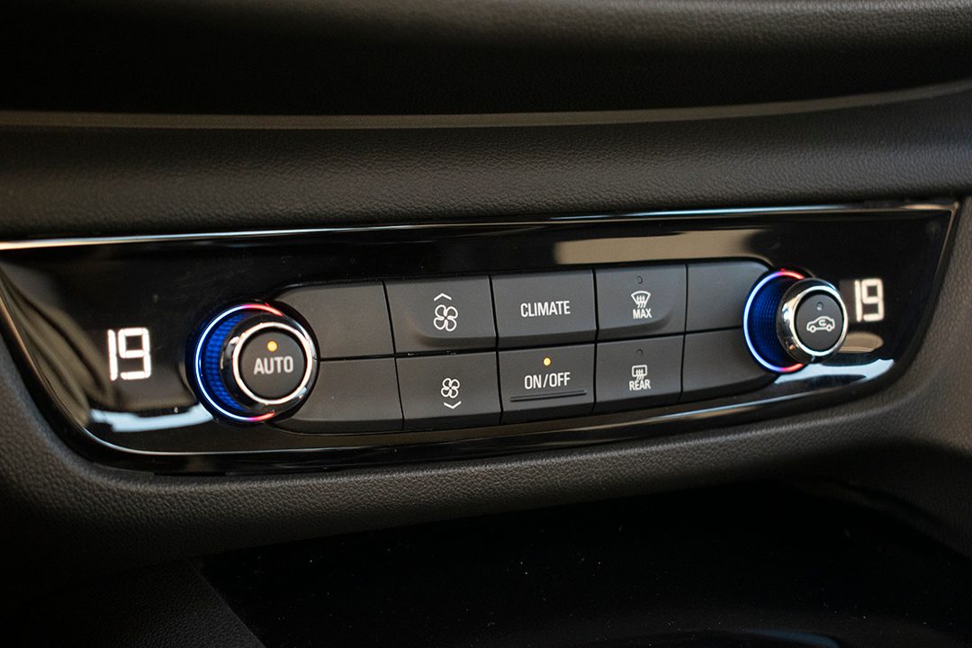 2021 Opel Insignia — fotografija 12
