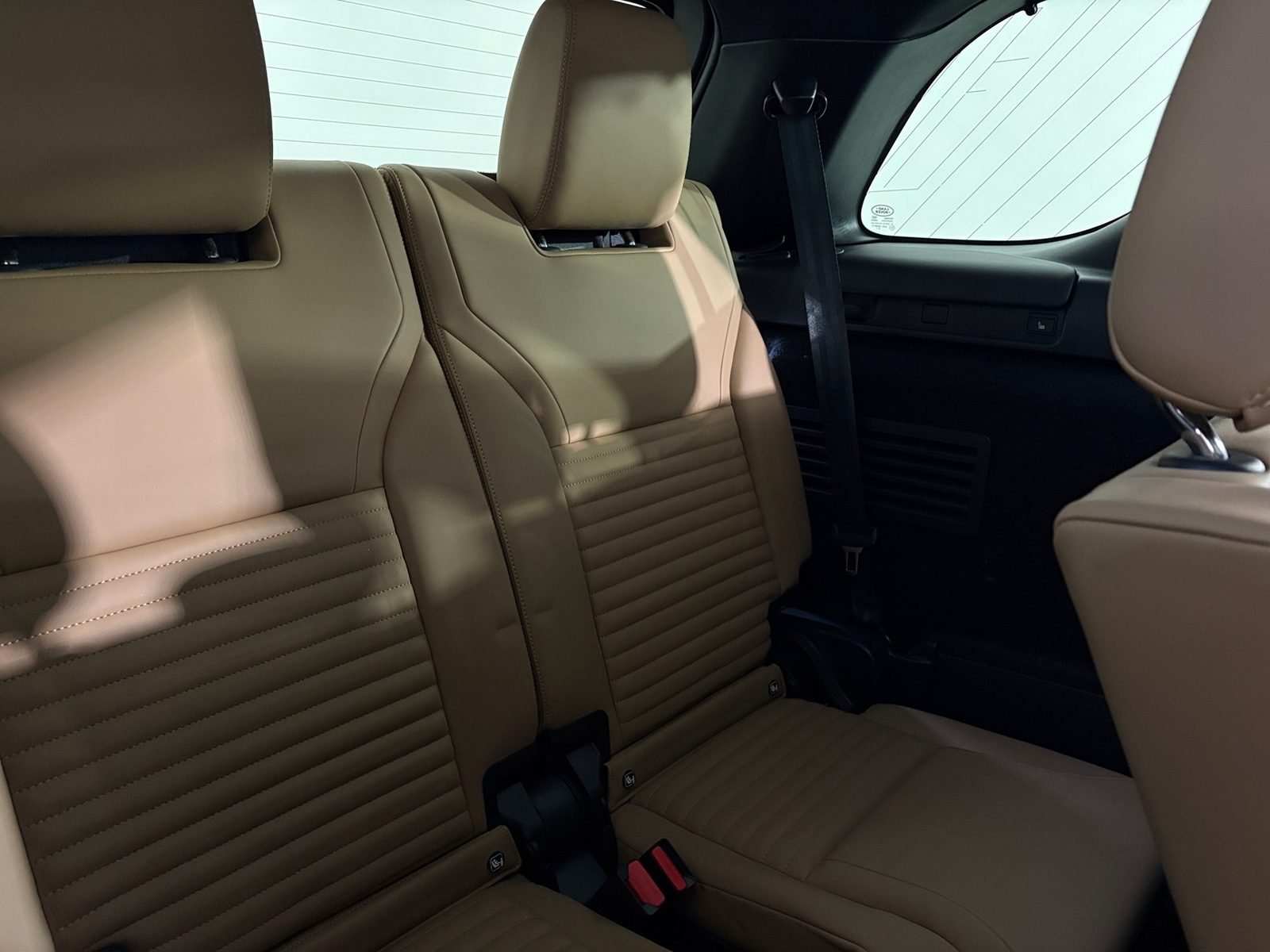 2024 Land Rover Discovery — fotografija 27