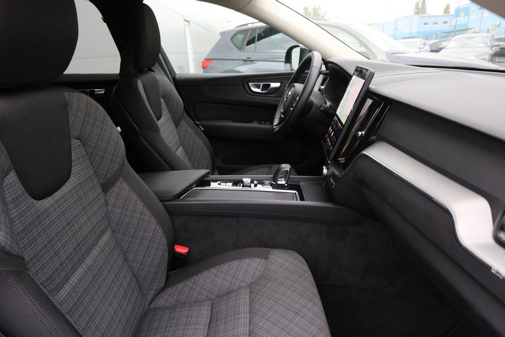 2026 Volvo XC60 — fotografija 7
