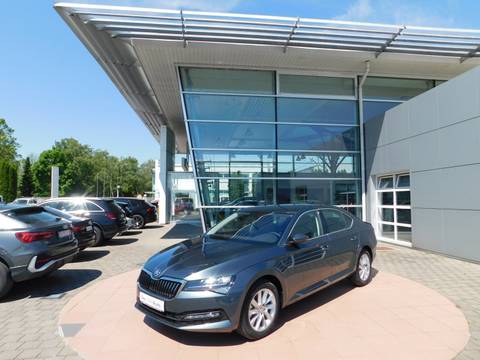 2021 Škoda Superb — sličica 2