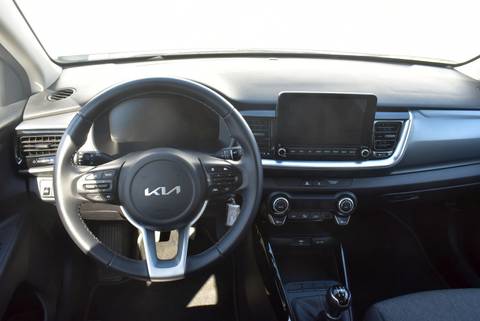 2026 Kia Stonic — sličica 3