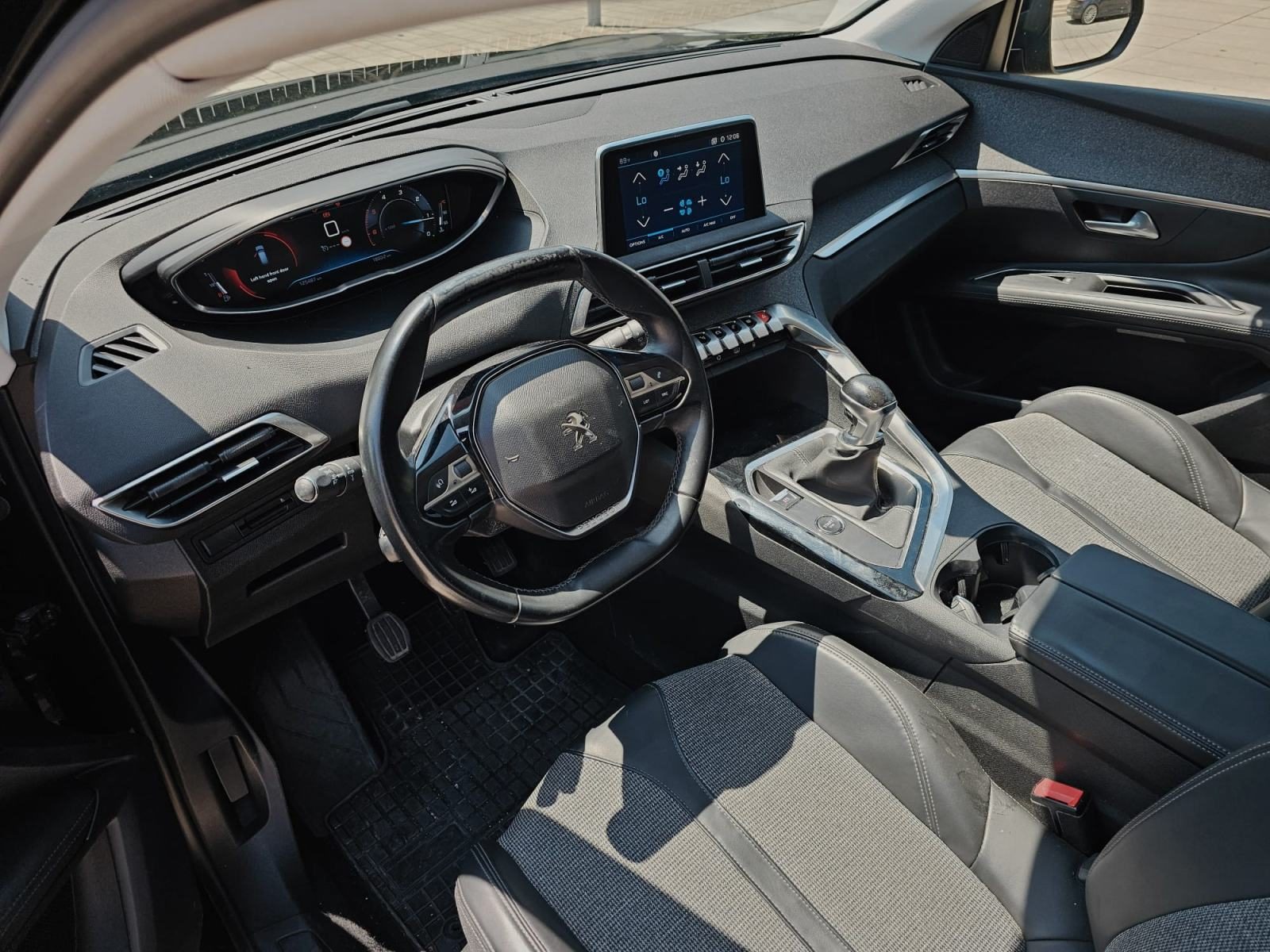 2018 Peugeot 3008 — fotografija 10