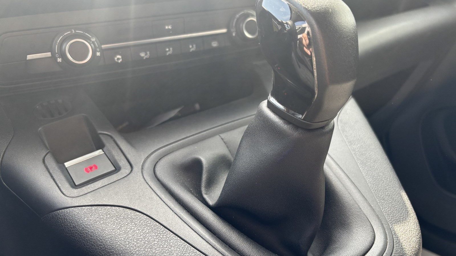 2021 Opel Combo van — fotografija 13