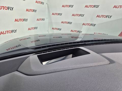 2018 Audi A8 — sličica 26
