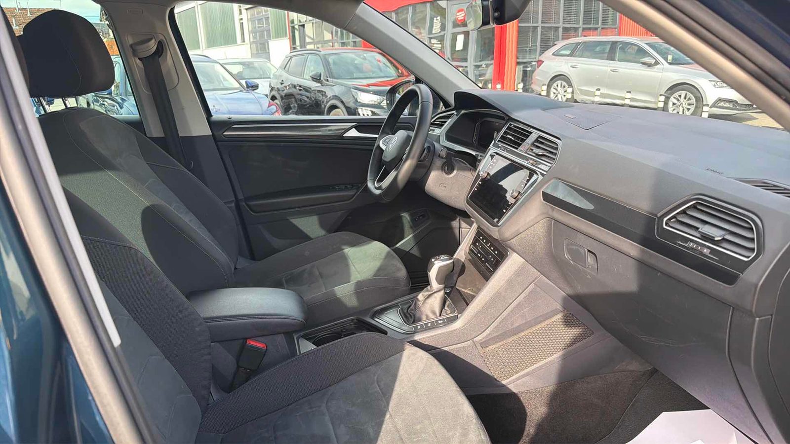 2022 Volkswagen Tiguan — fotografija 9