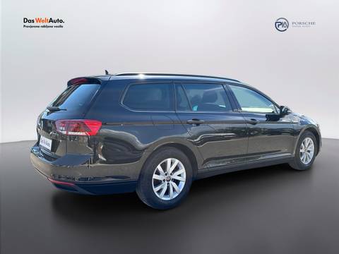2022 Volkswagen Passat Variant — sličica 8