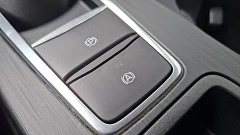 2023 Ford Focus — sličica 17