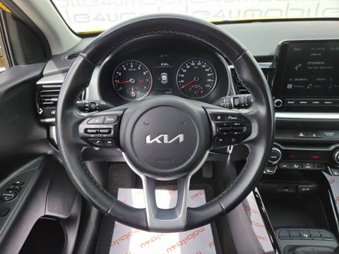 2023 Kia Stonic — sličica 11