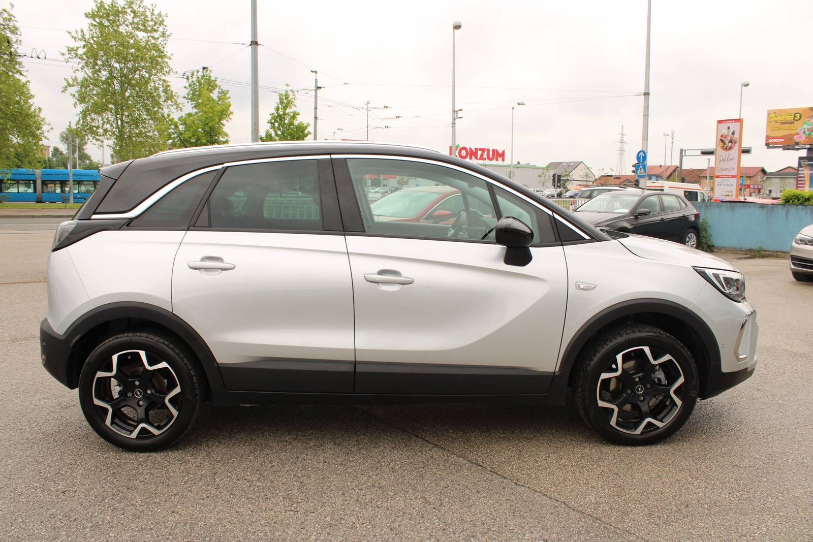 2023 Opel Crossland X — fotografija 4