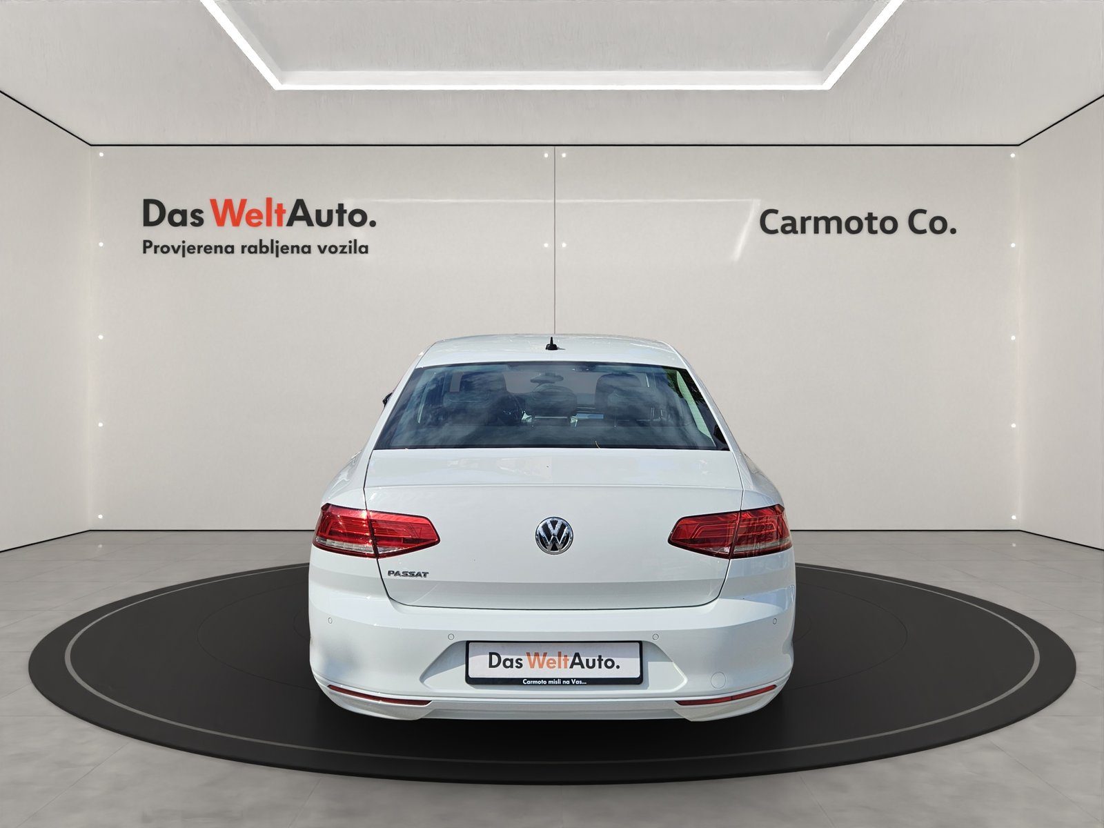 2019 Volkswagen Passat — fotografija 4