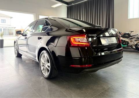 2018 Škoda Octavia — sličica 4