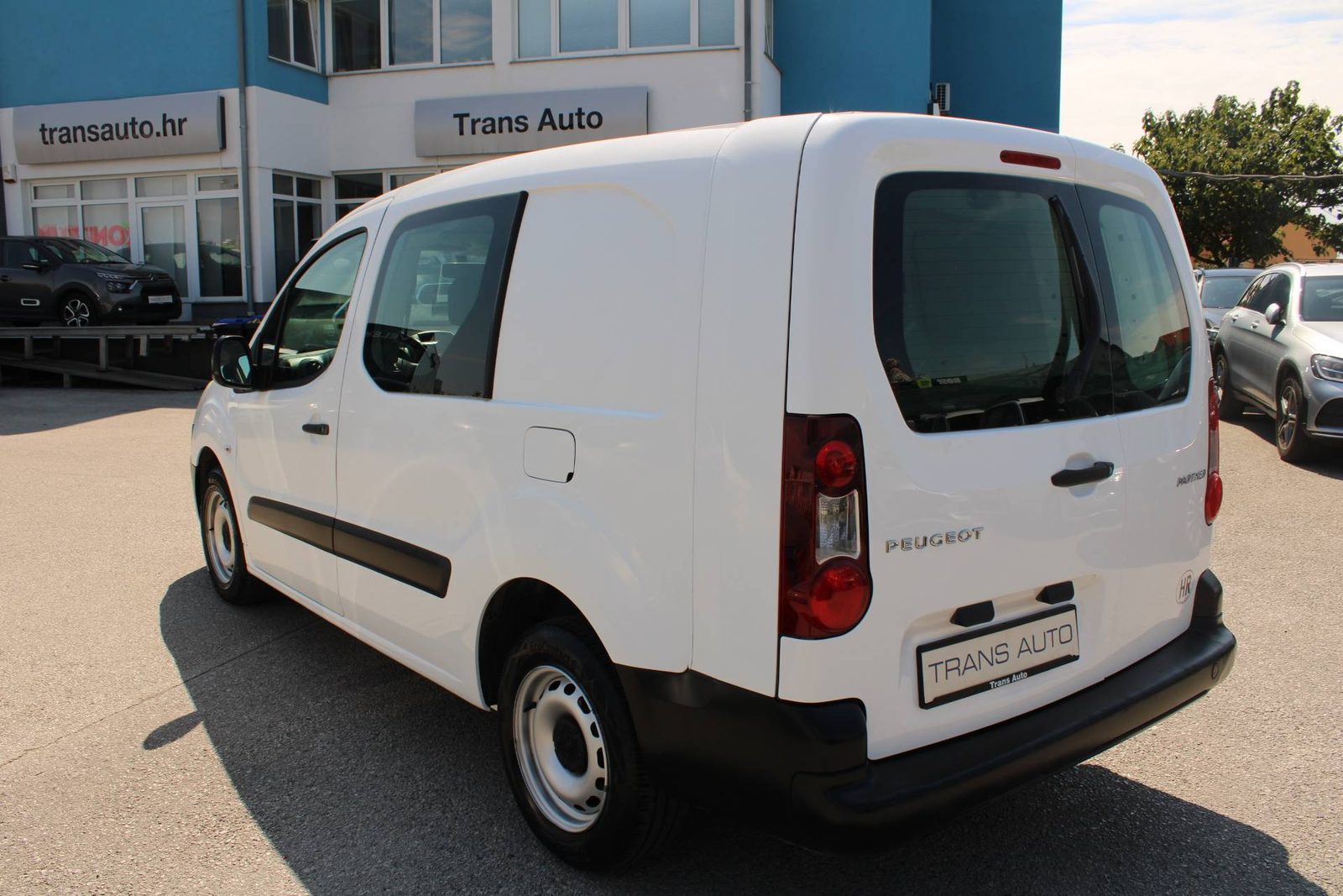 2017 Peugeot Partner — fotografija 7