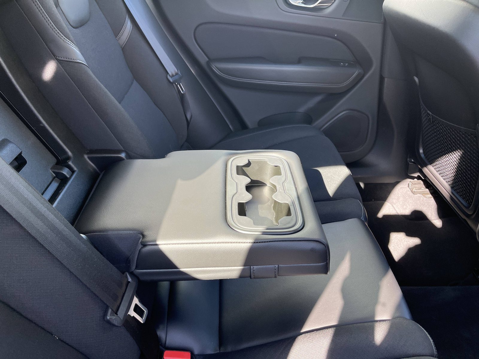 2019 Volvo XC60 — fotografija 23