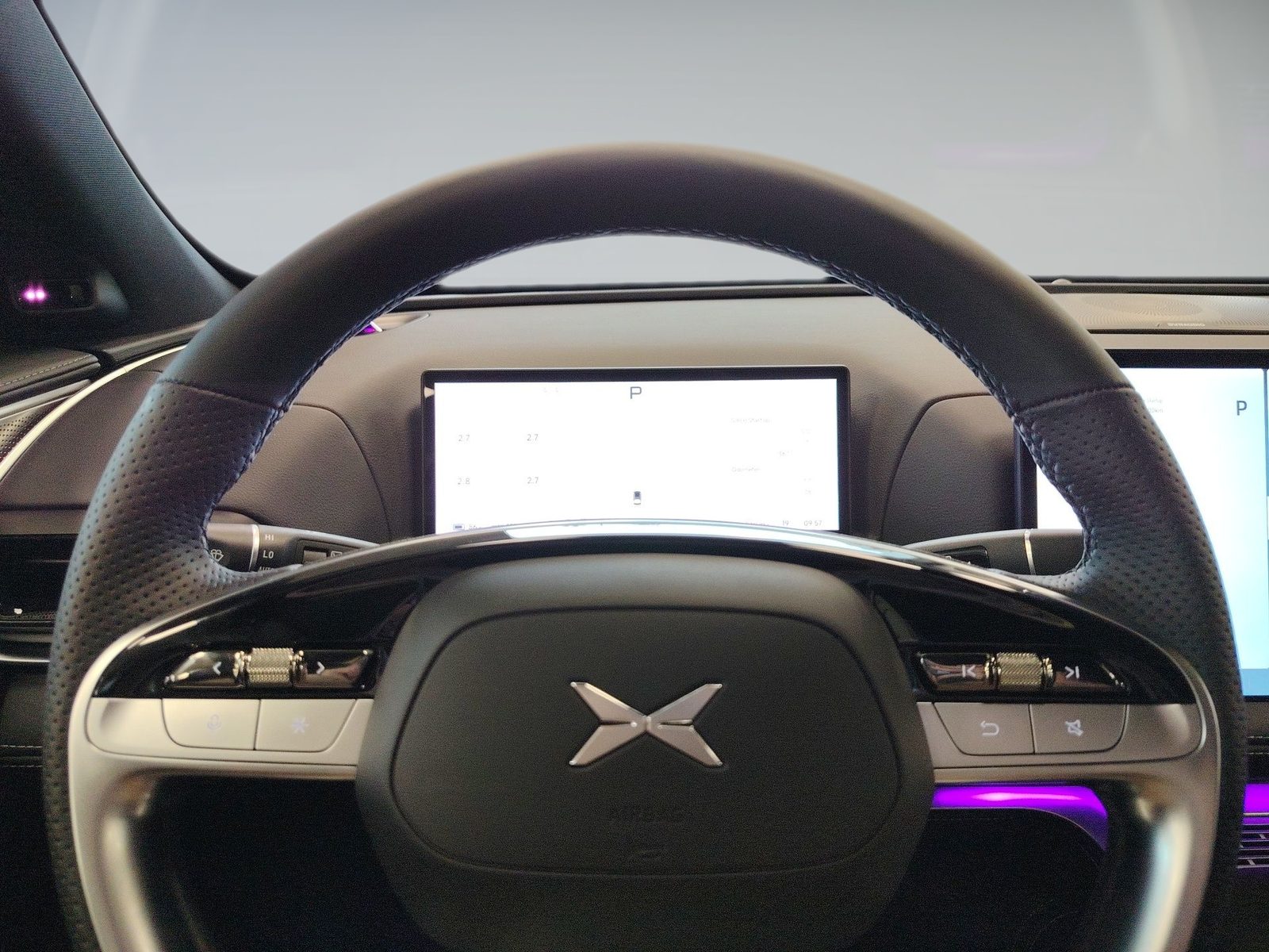 2025 XPENG G9 — fotografija 17