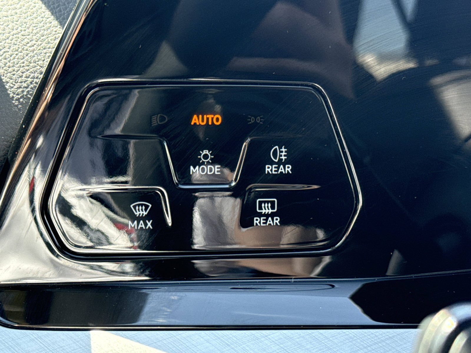 2024 Volkswagen Golf — fotografija 29
