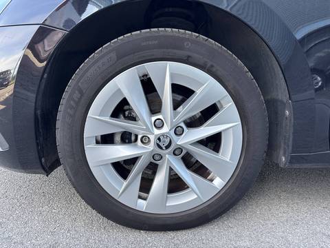 2023 Škoda Octavia — sličica 13