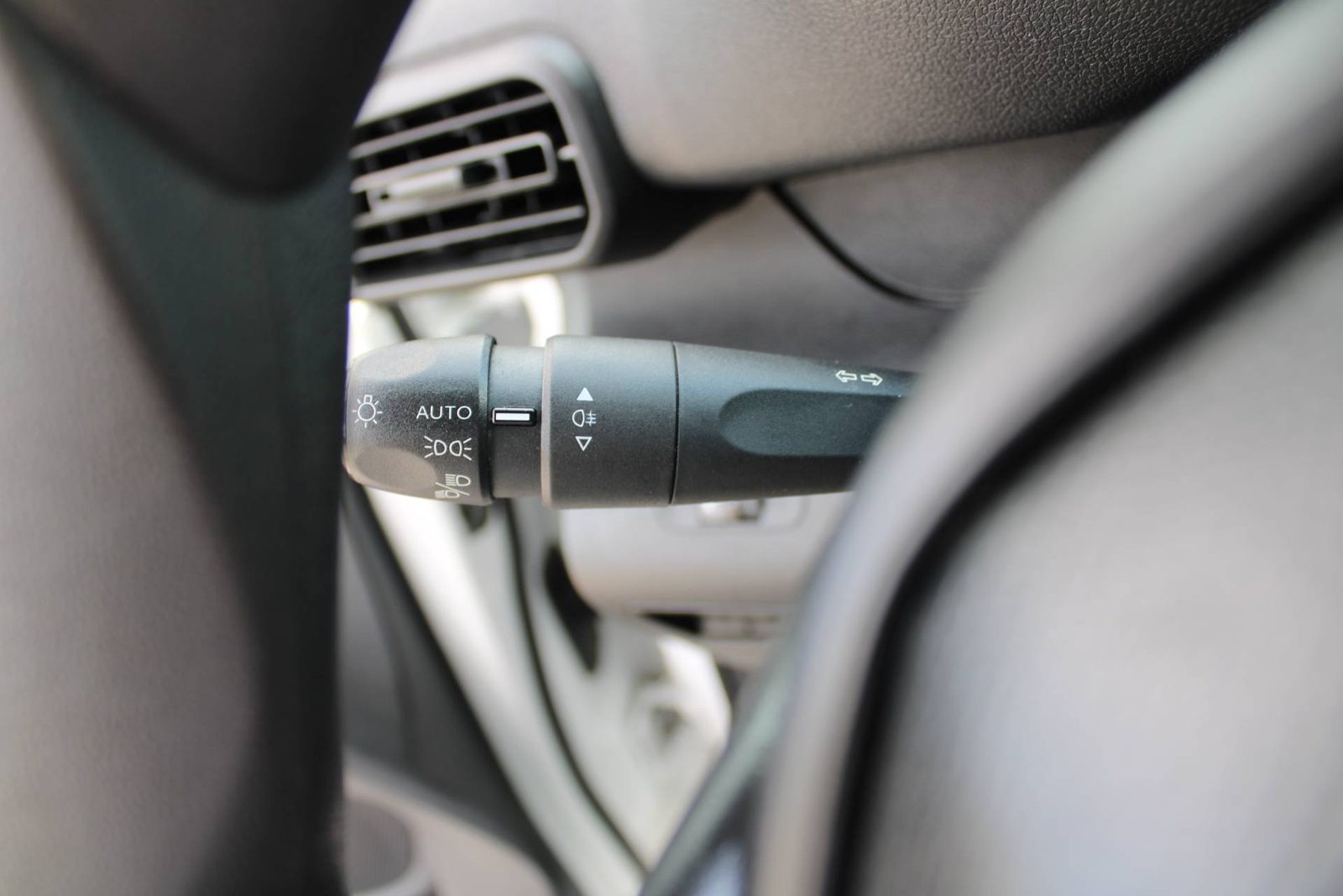 2022 Peugeot Partner — fotografija 11