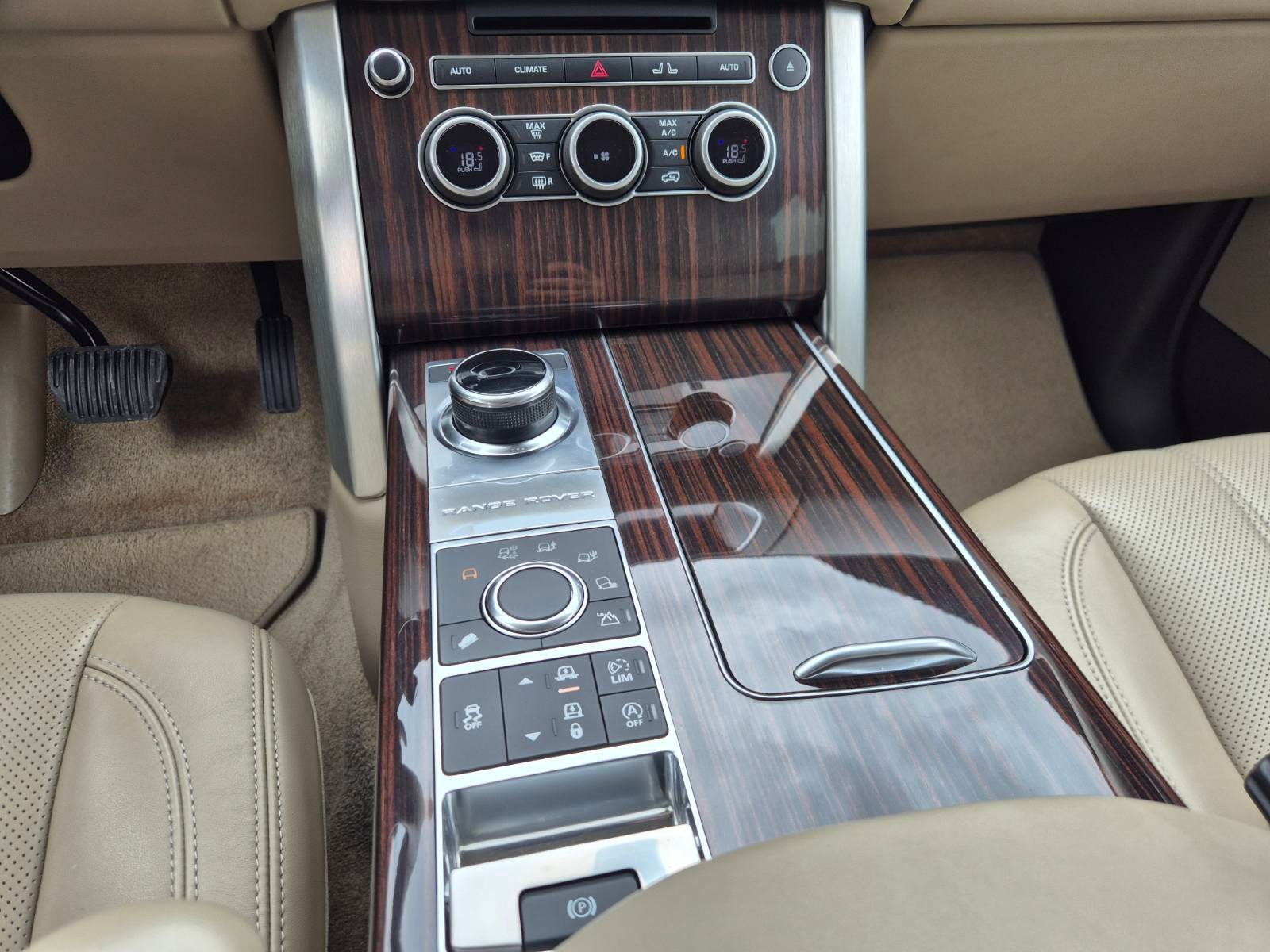 2017 Land Rover Range Rover — fotografija 19