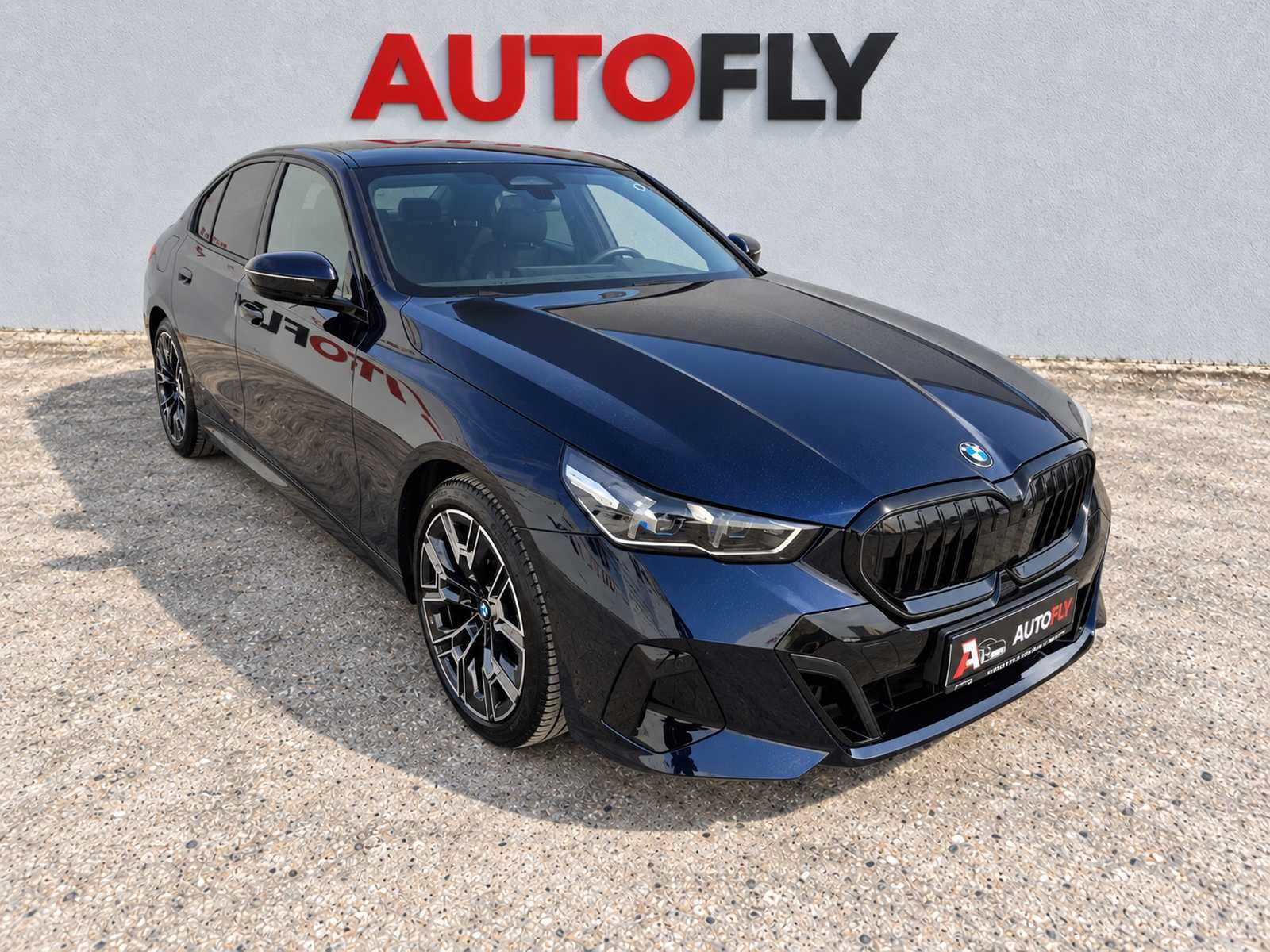 2026 BMW Serija 5 M Sport — fotografija 10