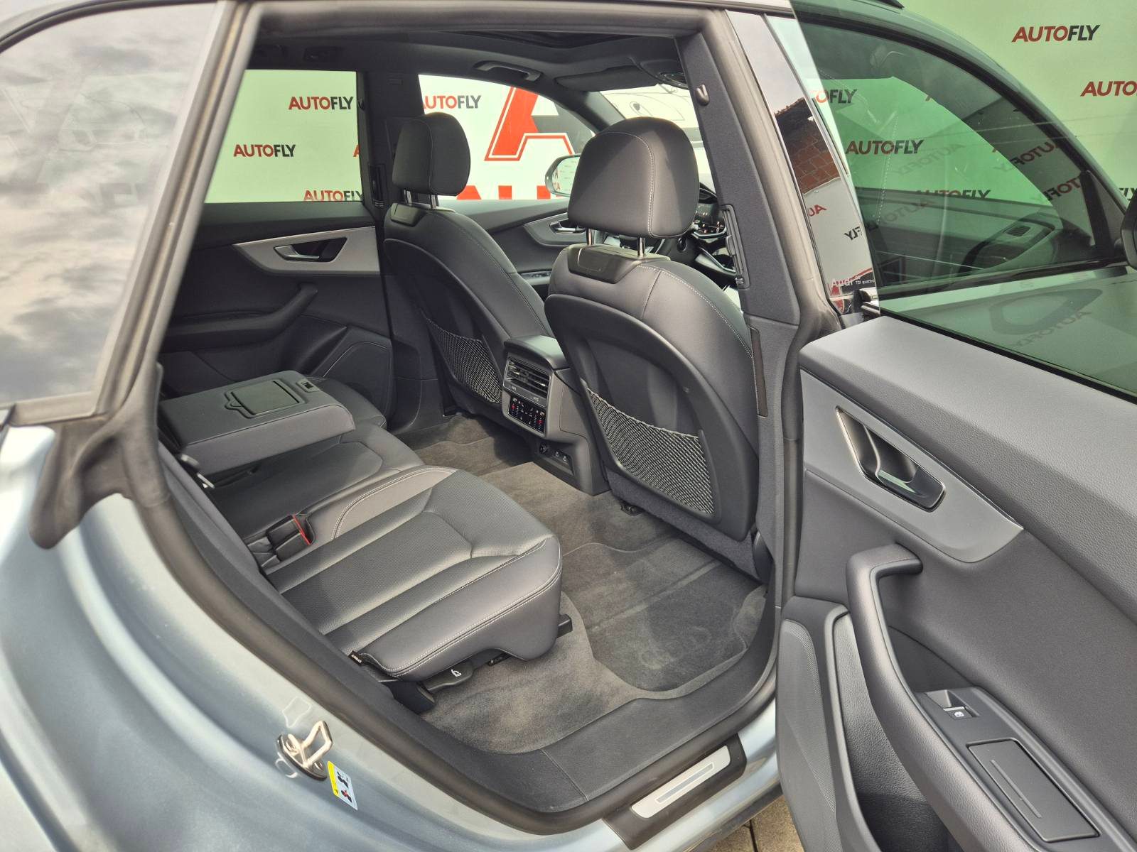 2024 Audi Q8 S line — fotografija 15