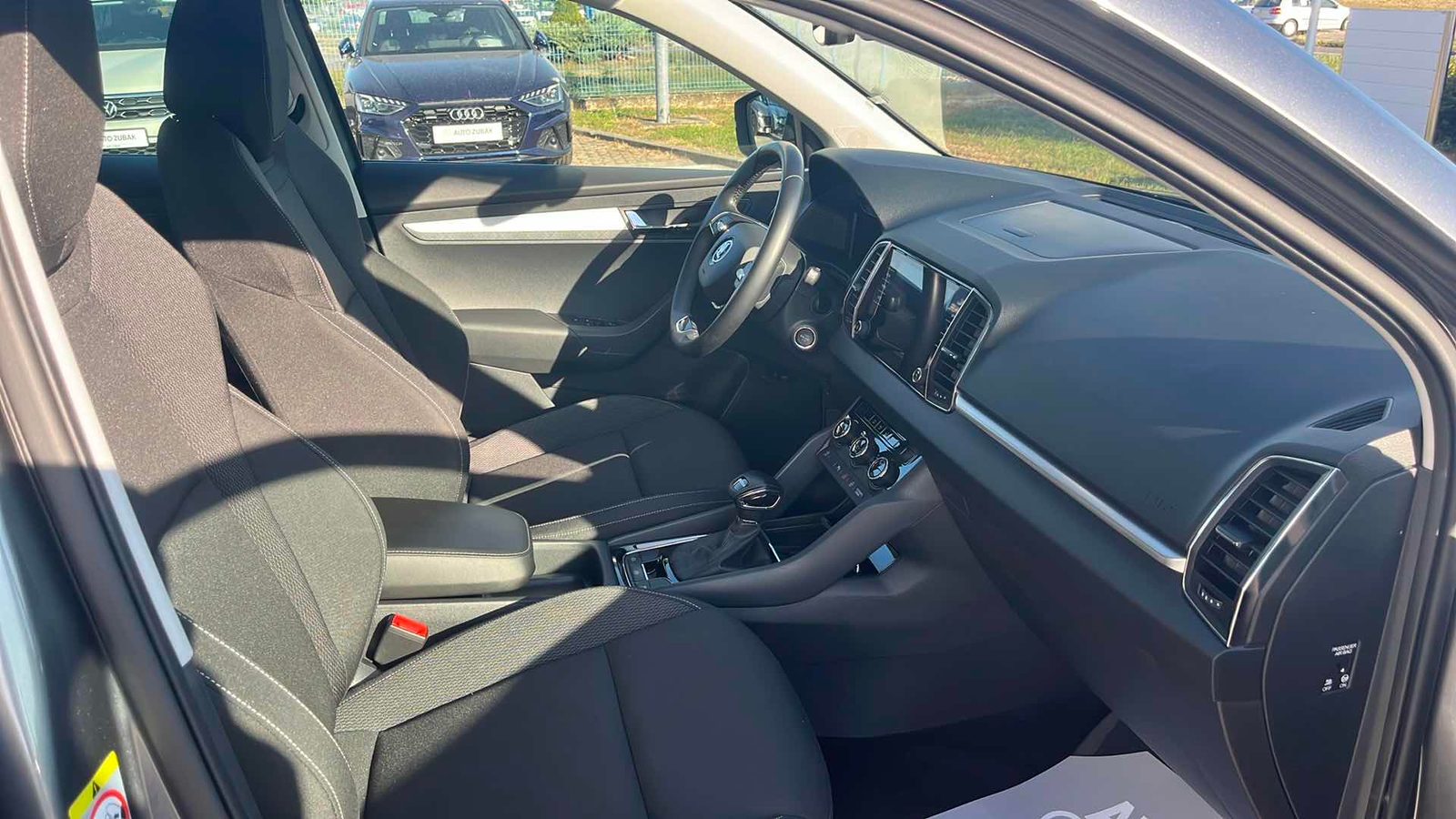 2023 Škoda Karoq — fotografija 9