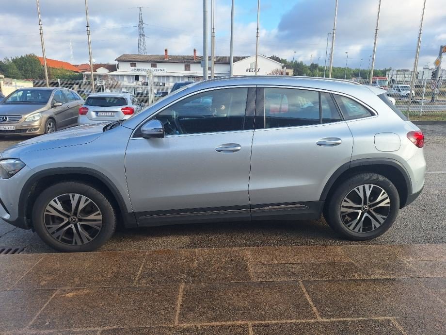 2025 Mercedes-Benz GLA Progressive — fotografija 5
