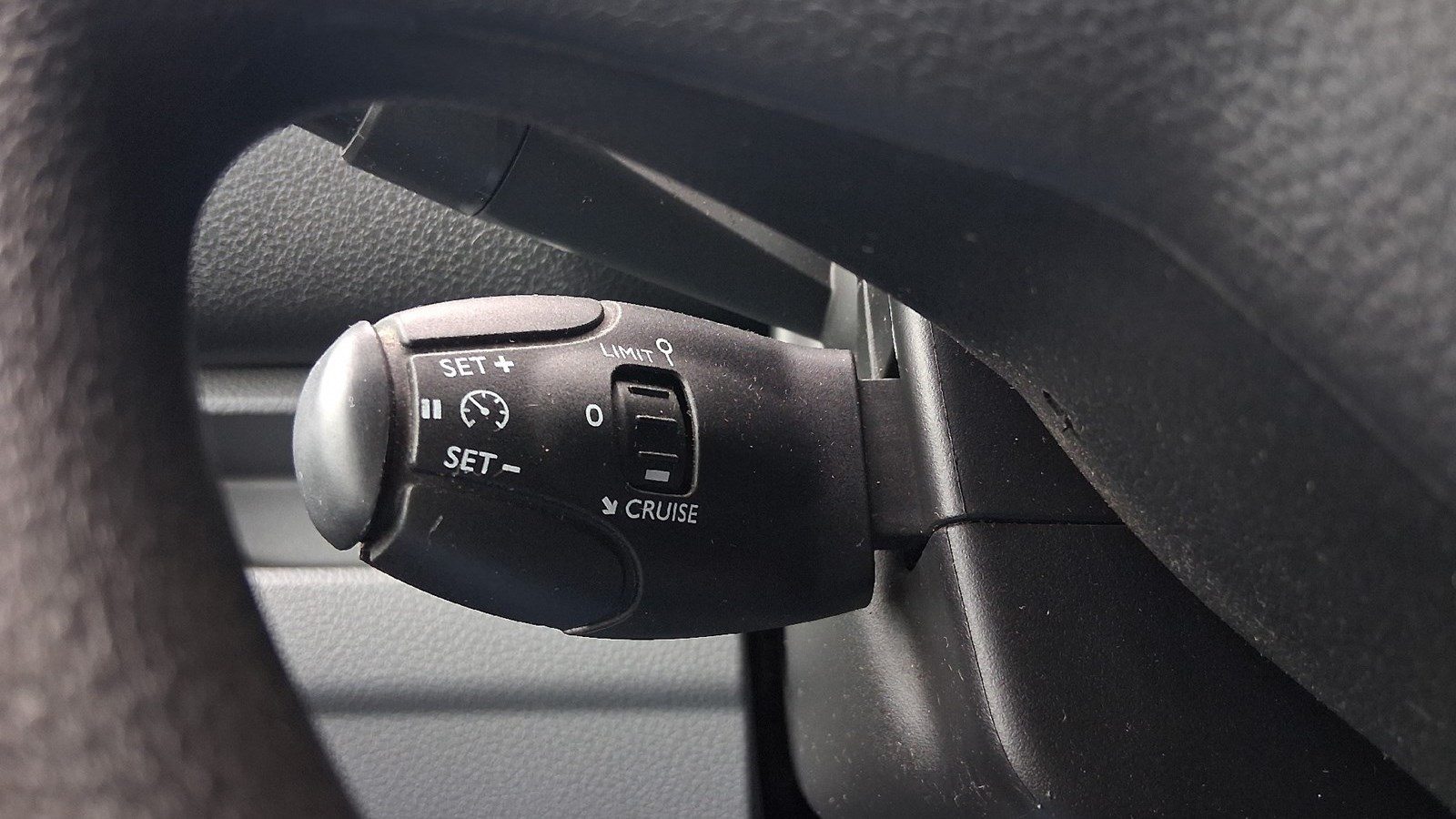 2021 Opel Vivaro — fotografija 21