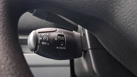 2021 Opel Vivaro — sličica 21