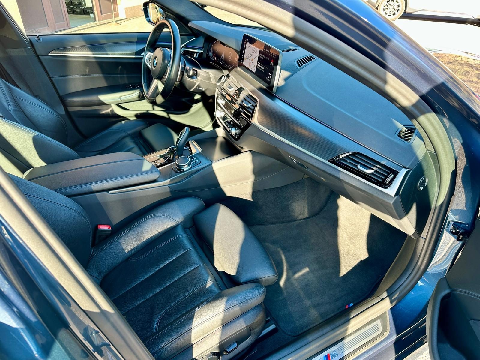2023 BMW Serija 5 — fotografija 11