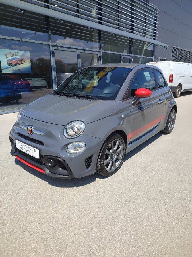 2021 Fiat Abarth — fotografija 7