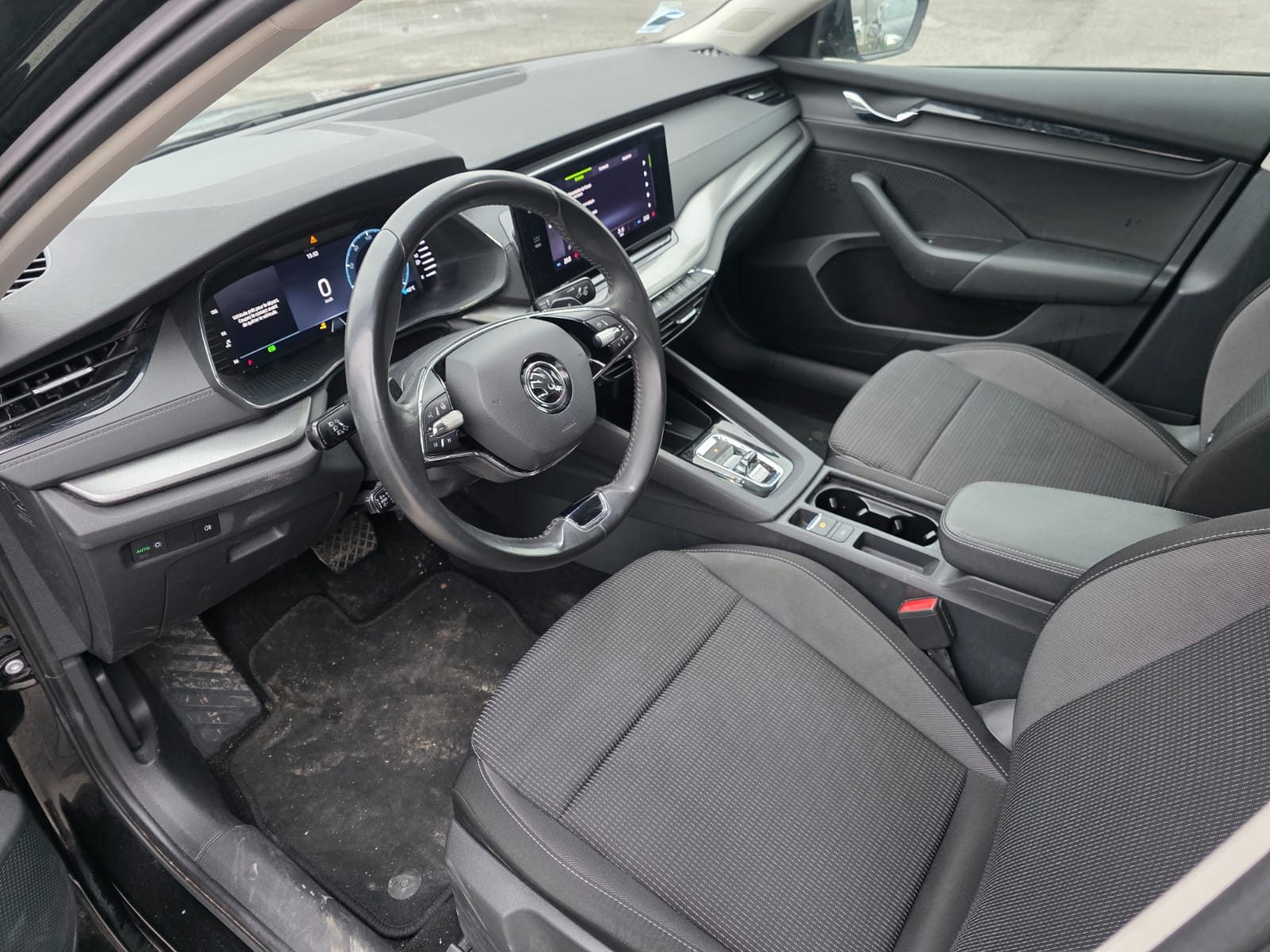 2022 Škoda Octavia — fotografija 5