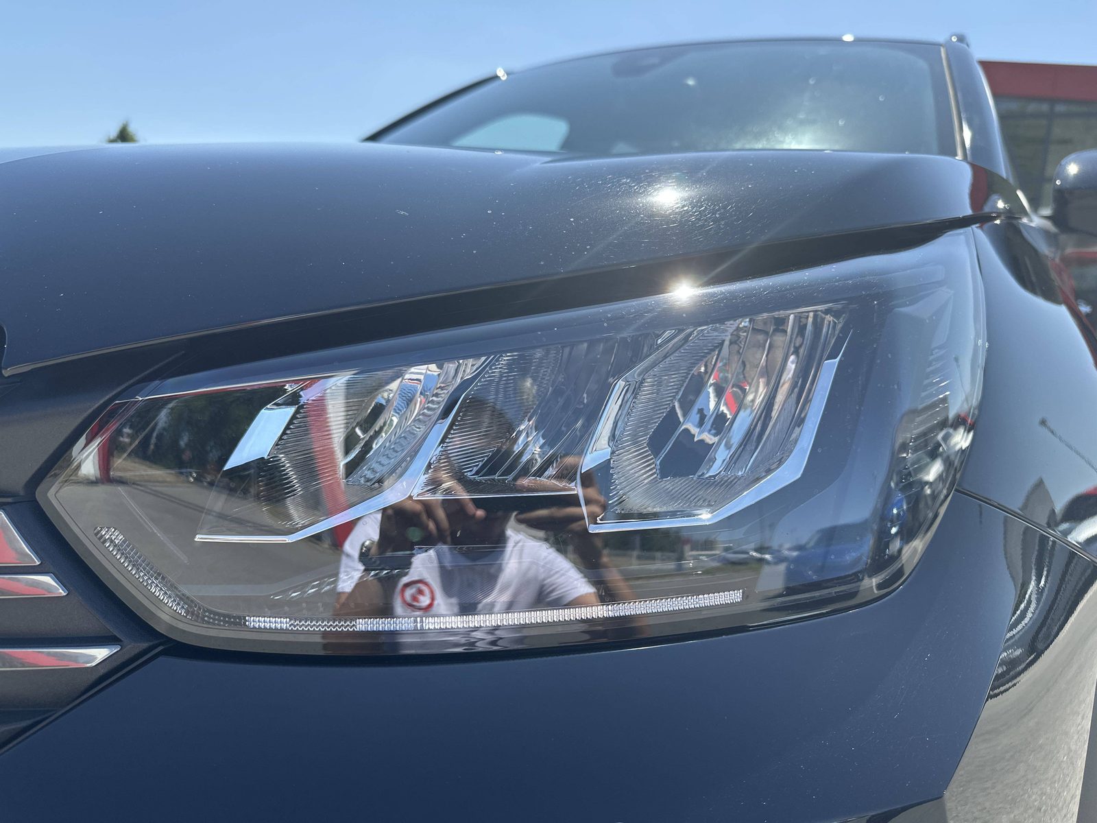 2025 Peugeot 2008 — fotografija 14