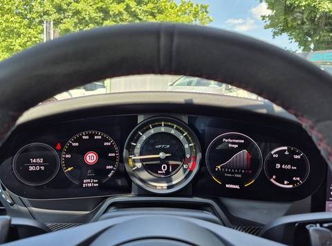 2021 Porsche 911 — sličica 16
