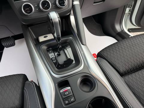 2019 Renault Kadjar — sličica 16
