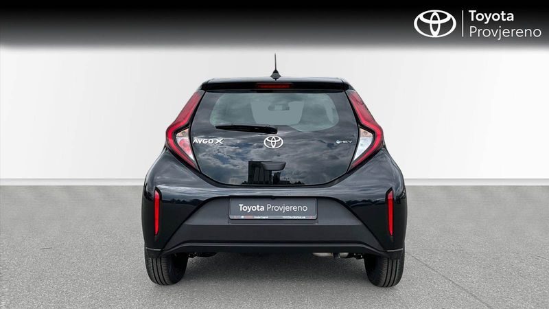 2026 Toyota Aygo X — fotografija 3