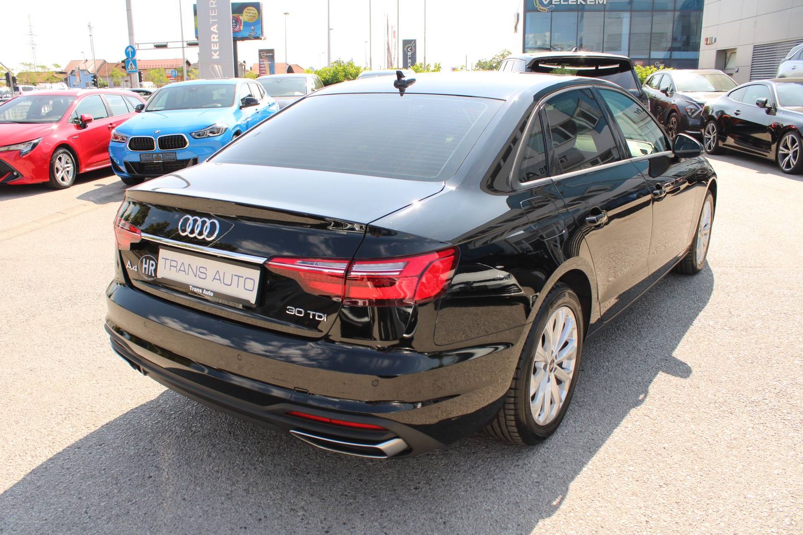 2022 Audi A4 — fotografija 5