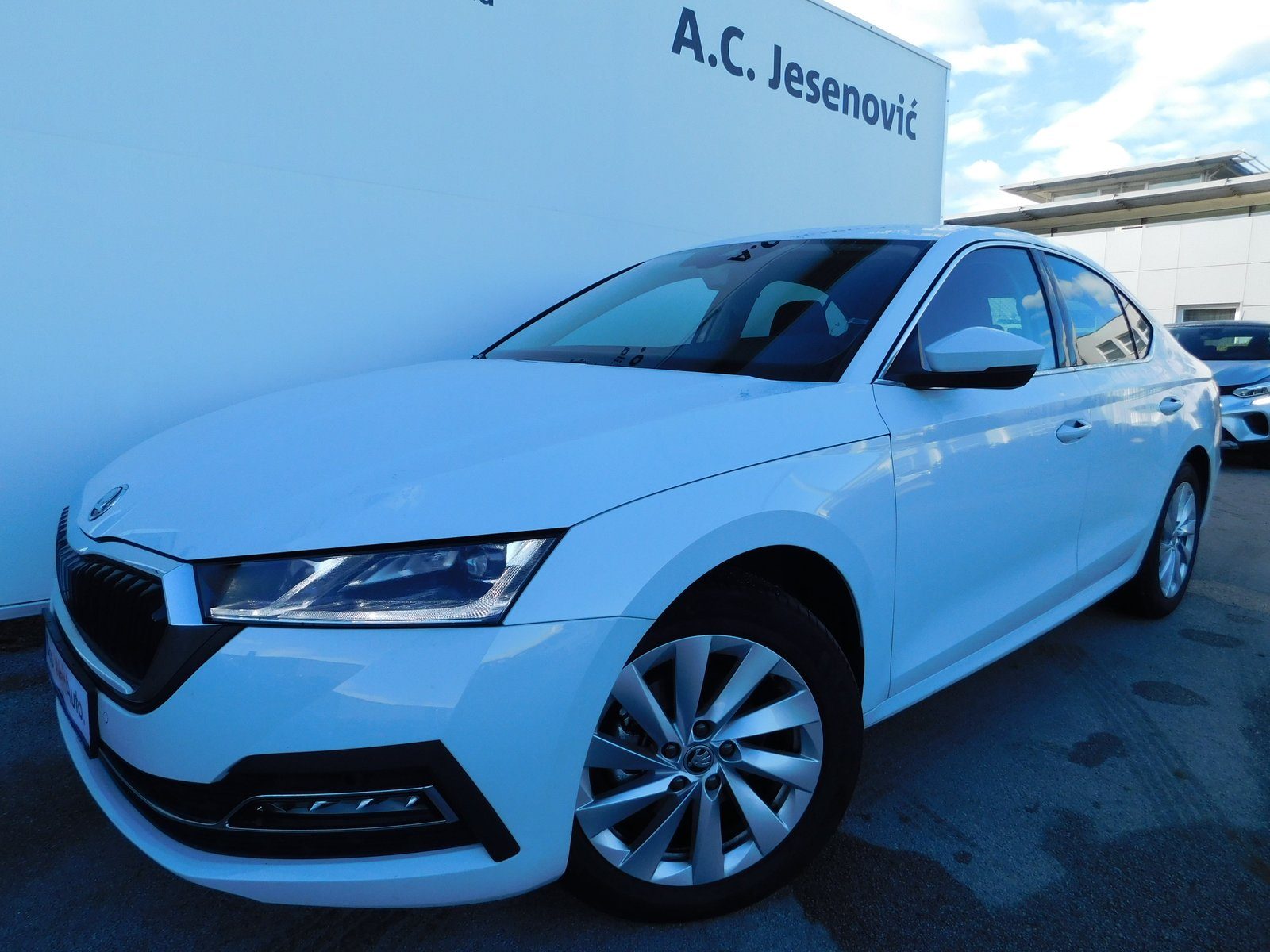 2023 Škoda Octavia — fotografija 7