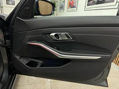 2020 BMW Serija 3 — sličica 16