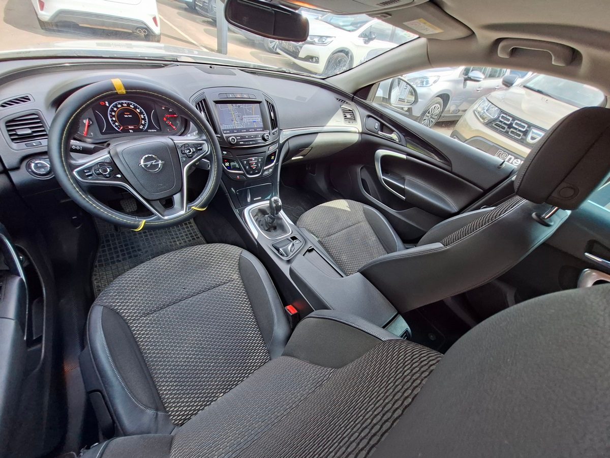 2015 Opel Insignia — fotografija 11