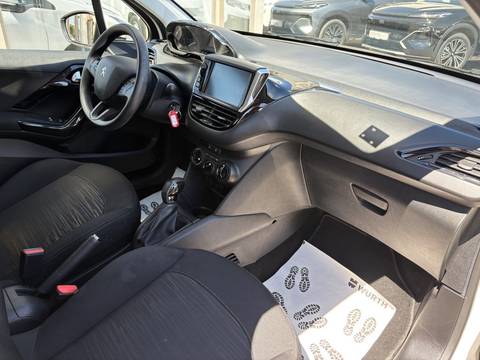 2020 Peugeot 208 — sličica 11