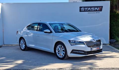 2022 Škoda Superb — sličica 3