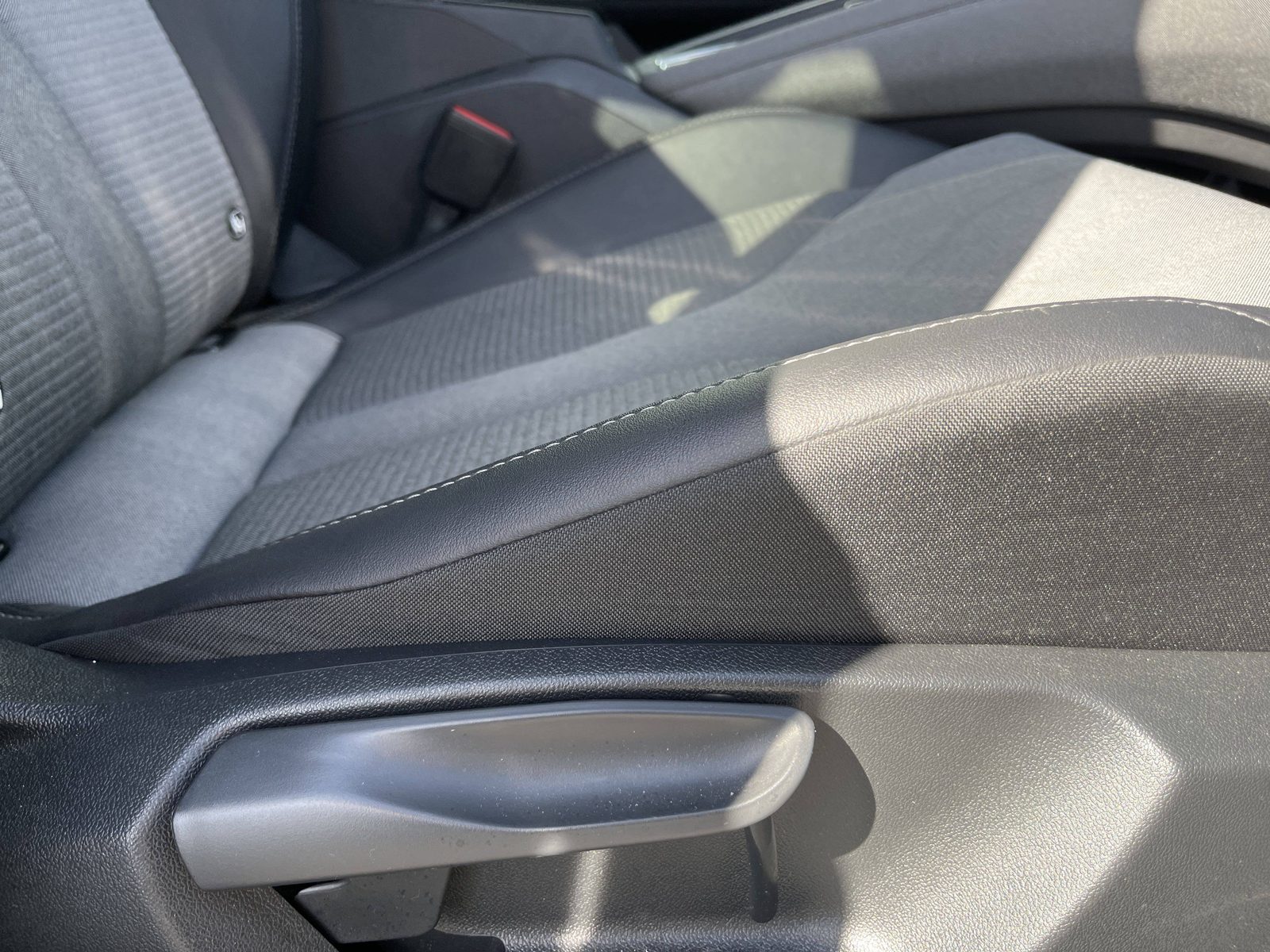2022 Škoda Enyaq — fotografija 22