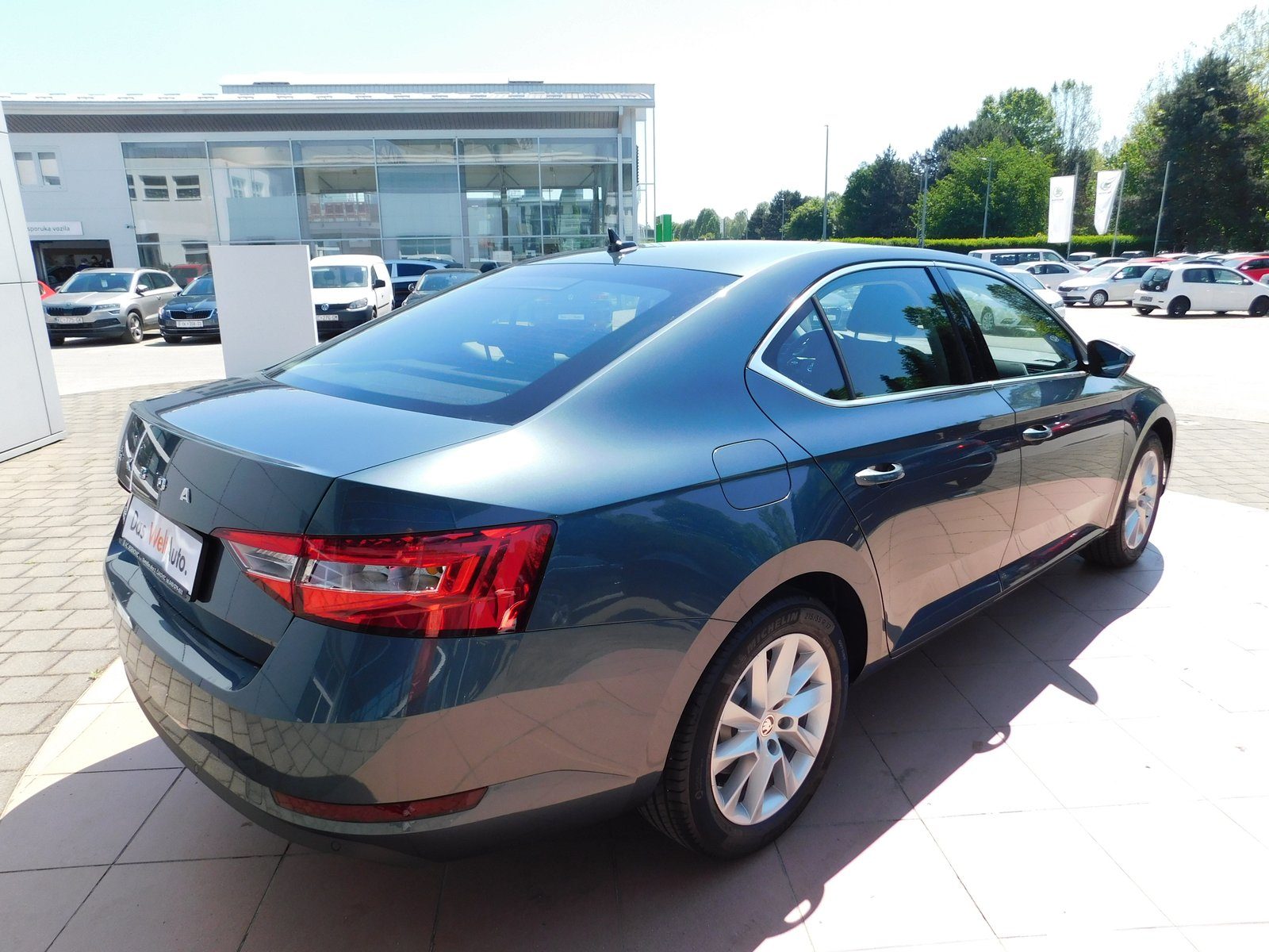 2021 Škoda Superb — fotografija 7