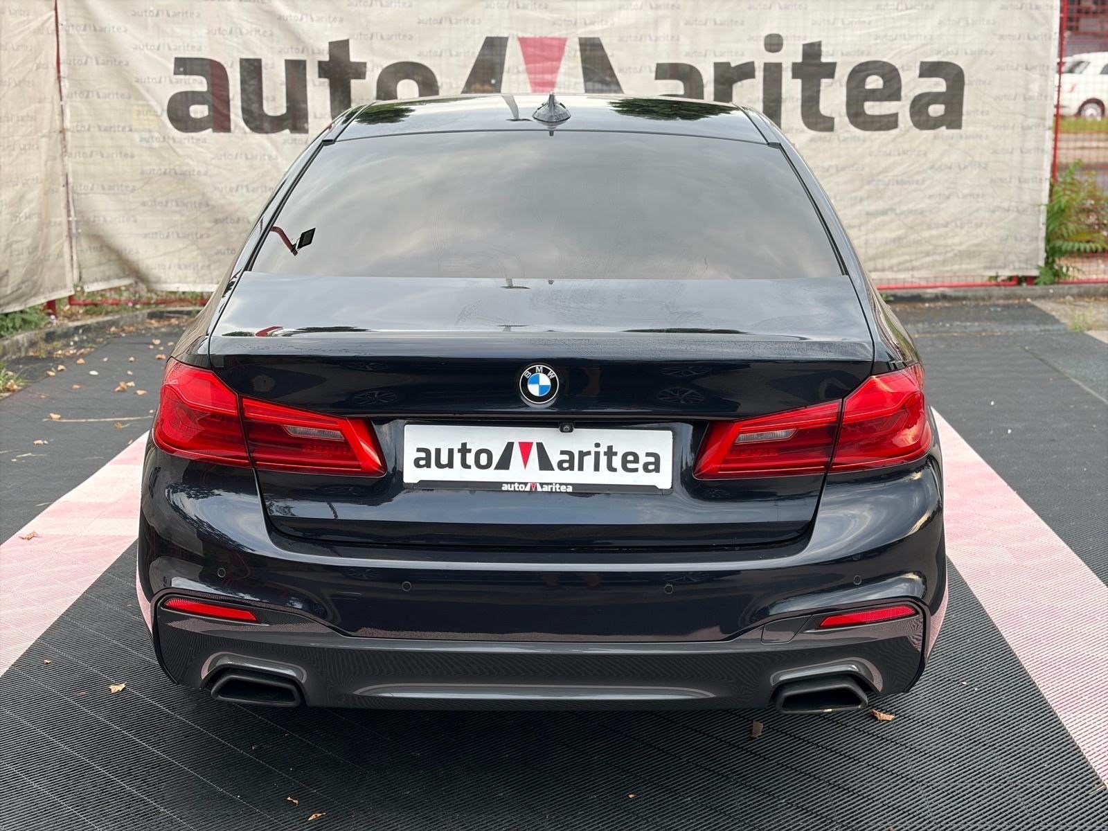 2019 BMW Serija 5 — fotografija 6