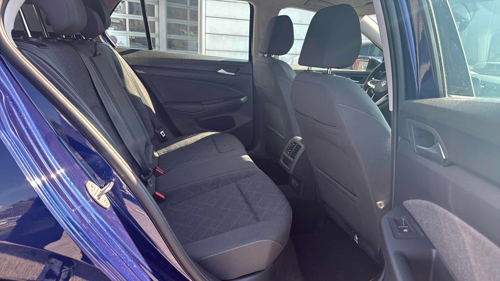 2022 Volkswagen Golf — fotografija 10