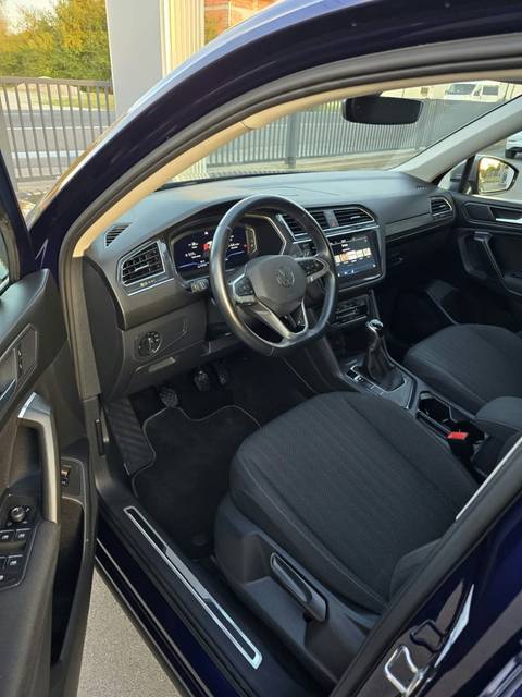 2022 Volkswagen Tiguan Allspace — sličica 8